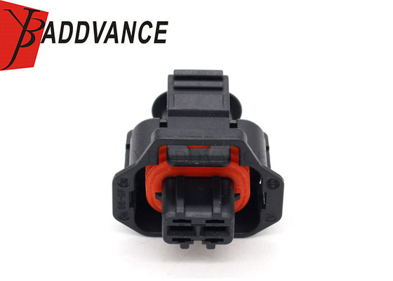 1928404414 2 Pin Female Common Rail Diesel Injector Connector For Patrol ZD30 In Stock