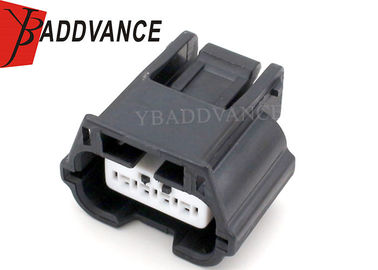 Sealed Female 4 Pin Locking Connector For Infiniti 7283-8853-30 ISO 9001 Approved