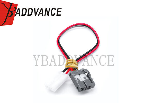 2 Pin Automotive Adapter Fuel Pump Wiring Harness Connector Electric for Toyota