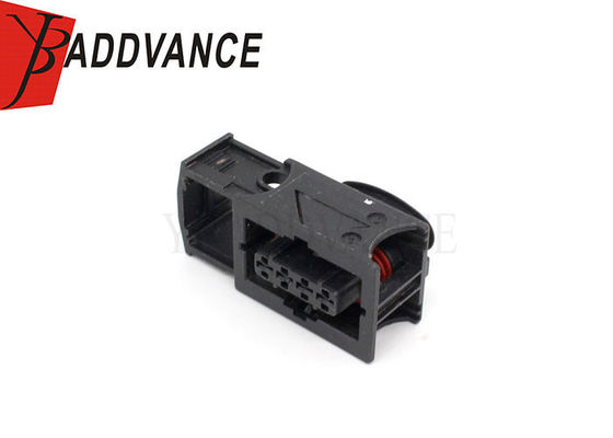 4 Pin Female PA66 GF25  Automotive Electrical Connectors For GM